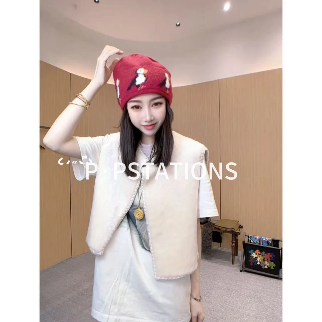 PP 2026 | 青柍宛约 秋冬暖系风下摆扣净版皮毛一体小马甲2578