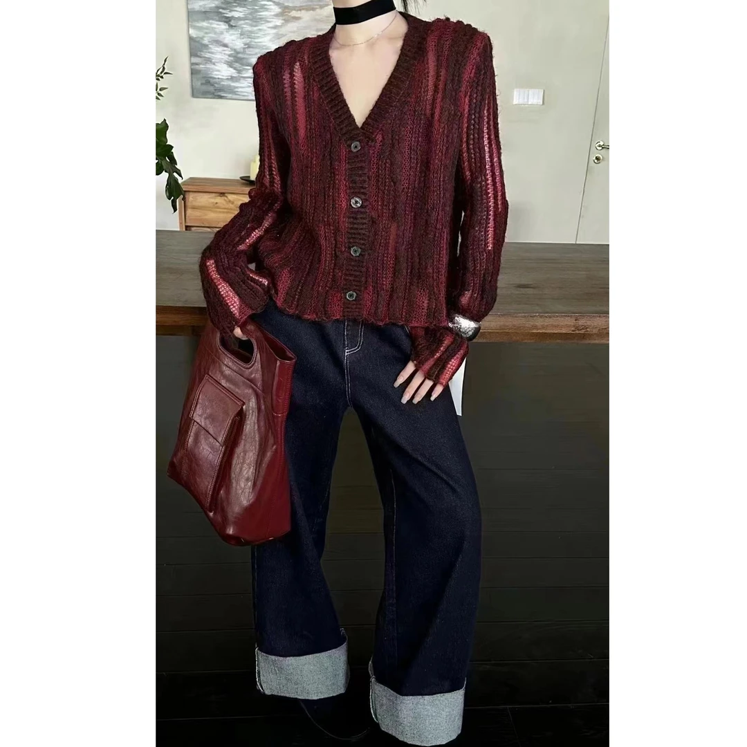 KIKI严选：0095-欧货南油秋季新款时尚复古V领长袖开衫毛衣