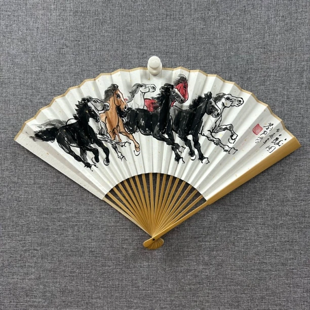 手绘折扇-95寸水磨玉竹-八骏图