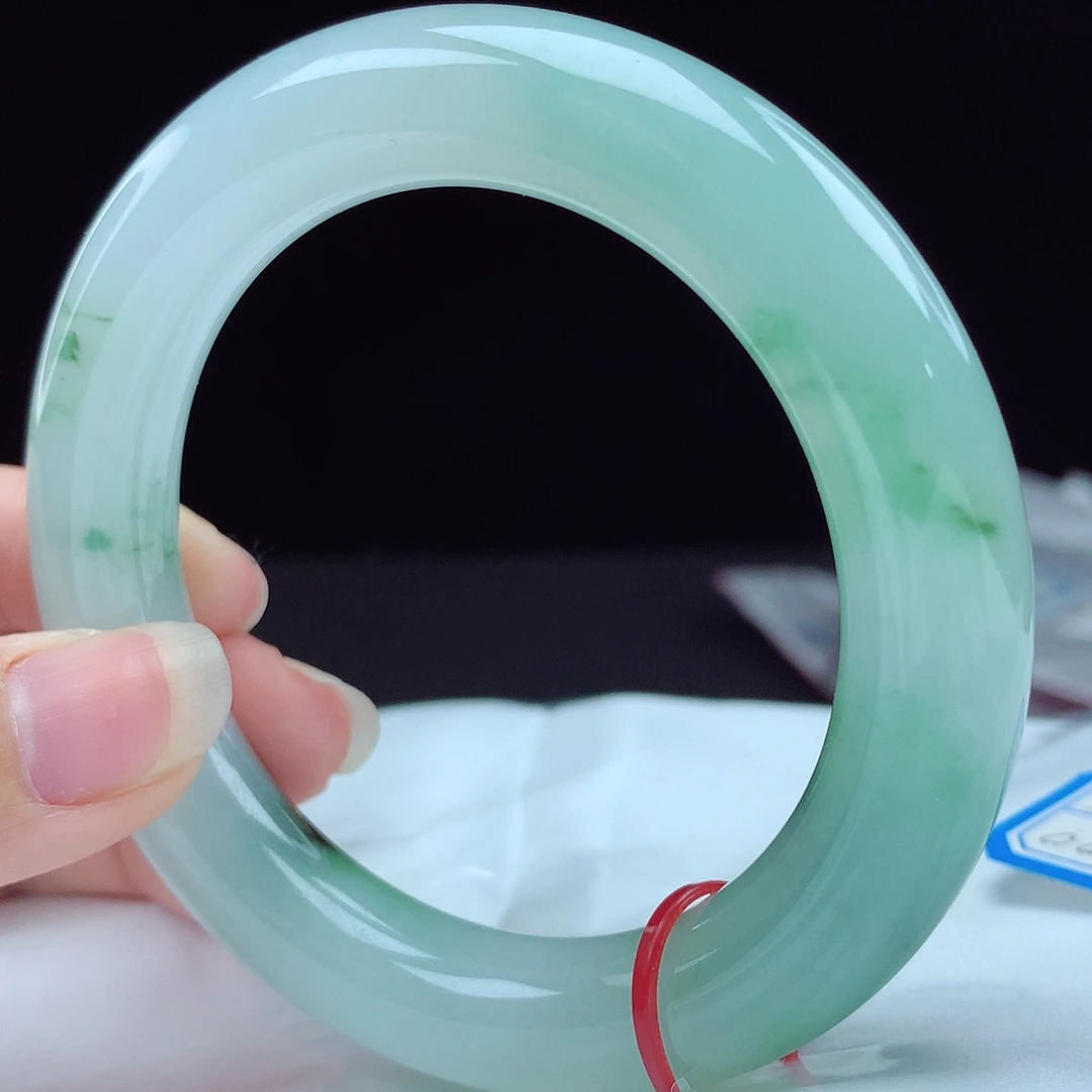 未镶嵌手镯翡翠97255，