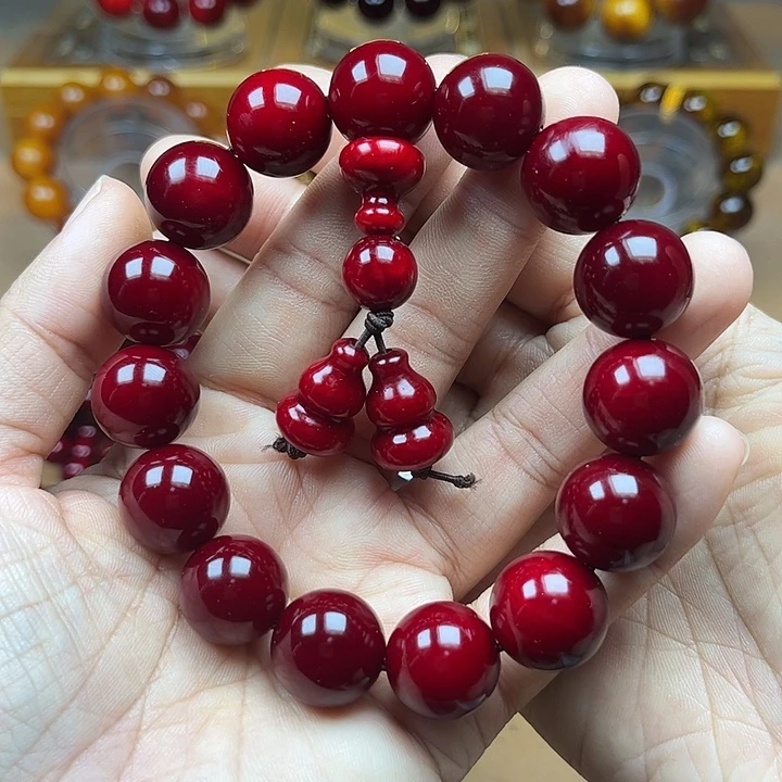 没***人贝壳杉（血龙木）手串/手链