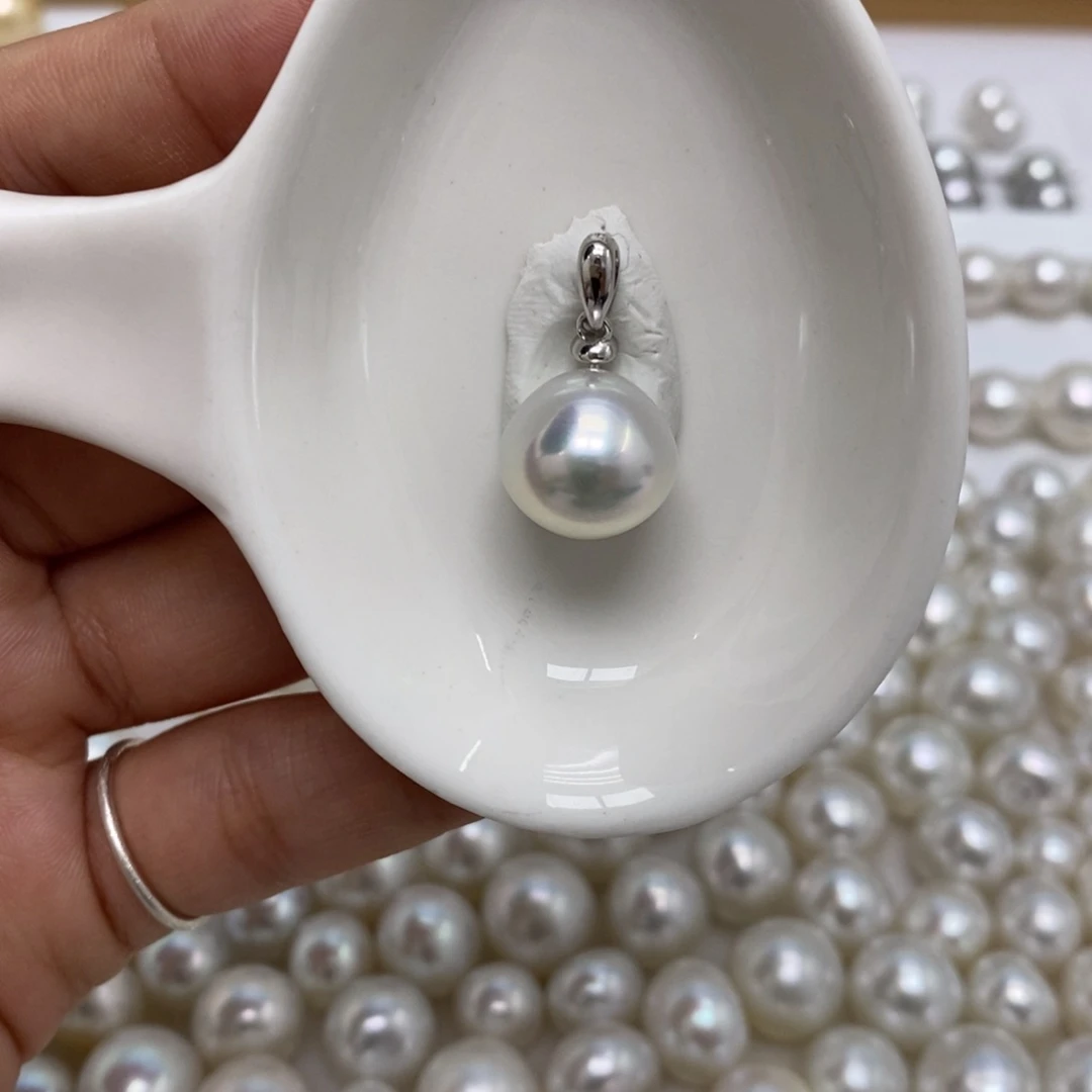 裸珠海水珍珠12.9，飞碟型，宝石光