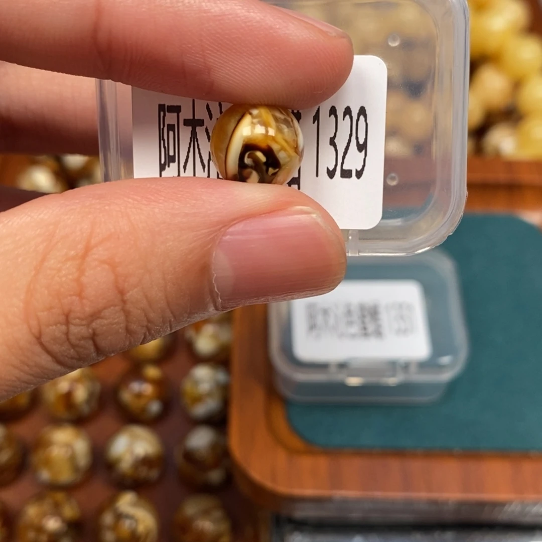把件猴头核桃沁色圆珠老型1329
