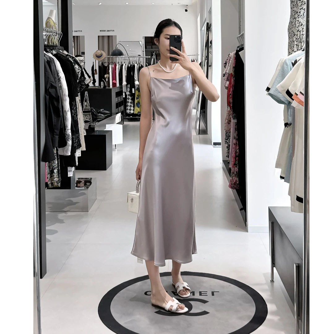 Queen/24346/连衣裙