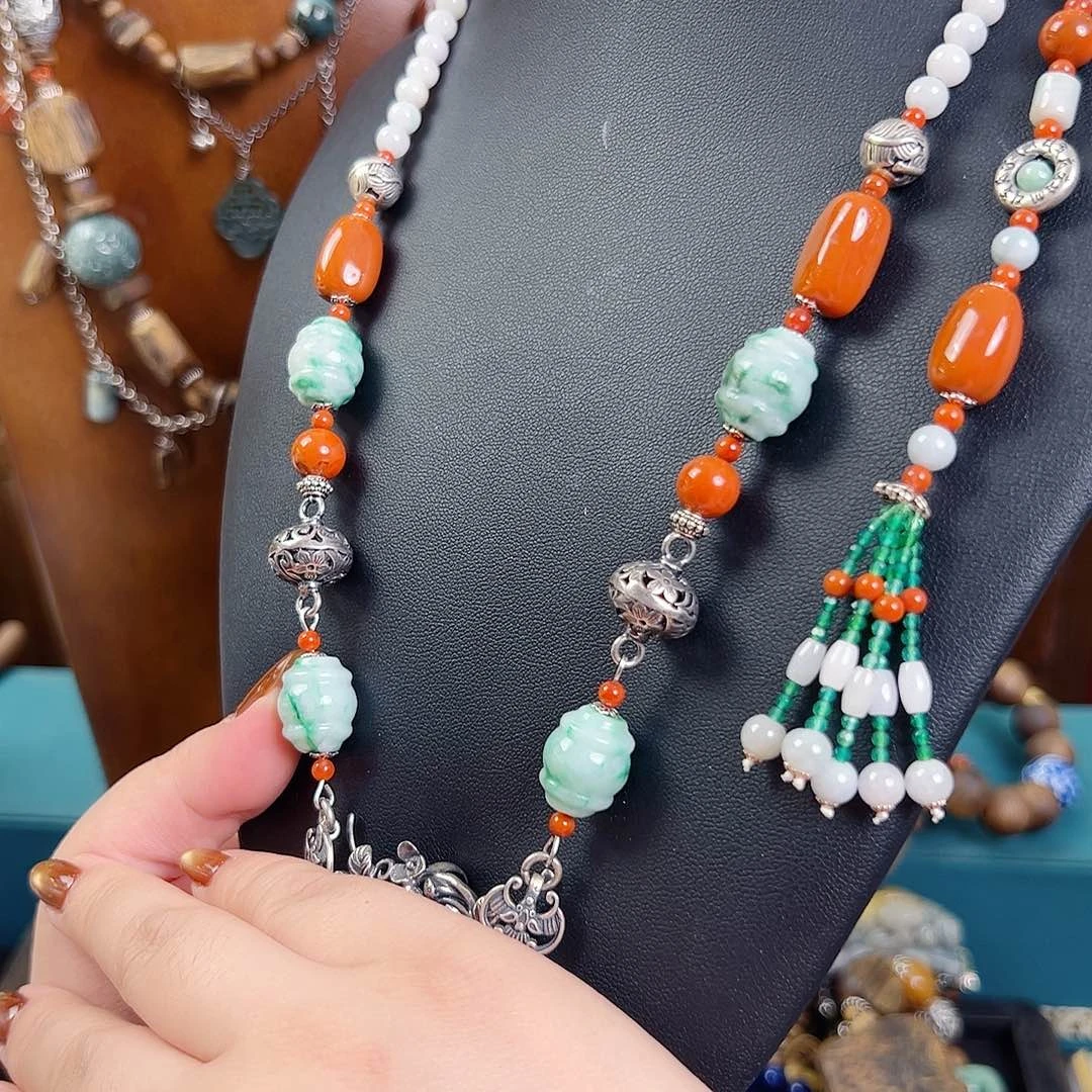 翡翠银S925镶嵌颈饰国风