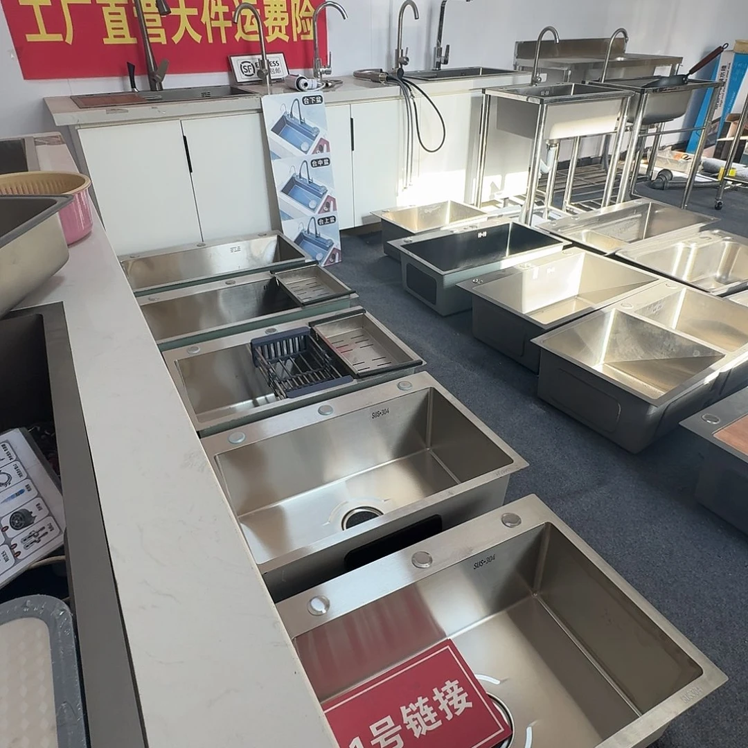 方形款单冷龙头差价