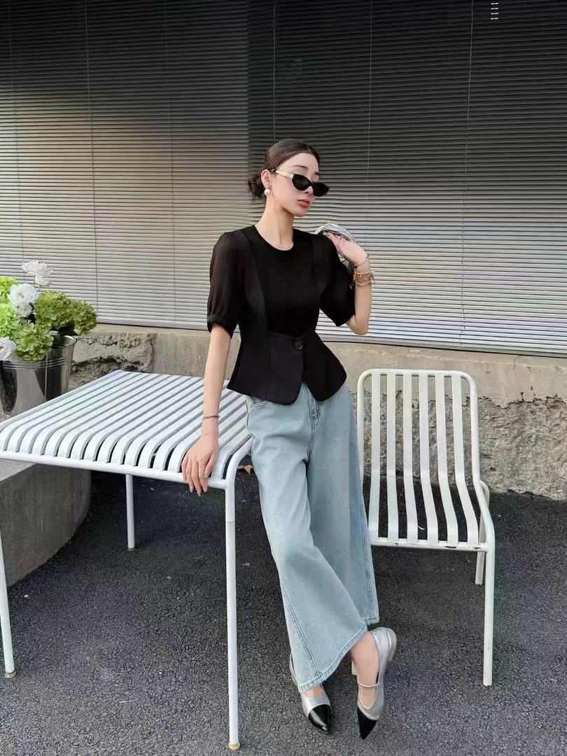 阿黎精选-------设计款假两件小衫