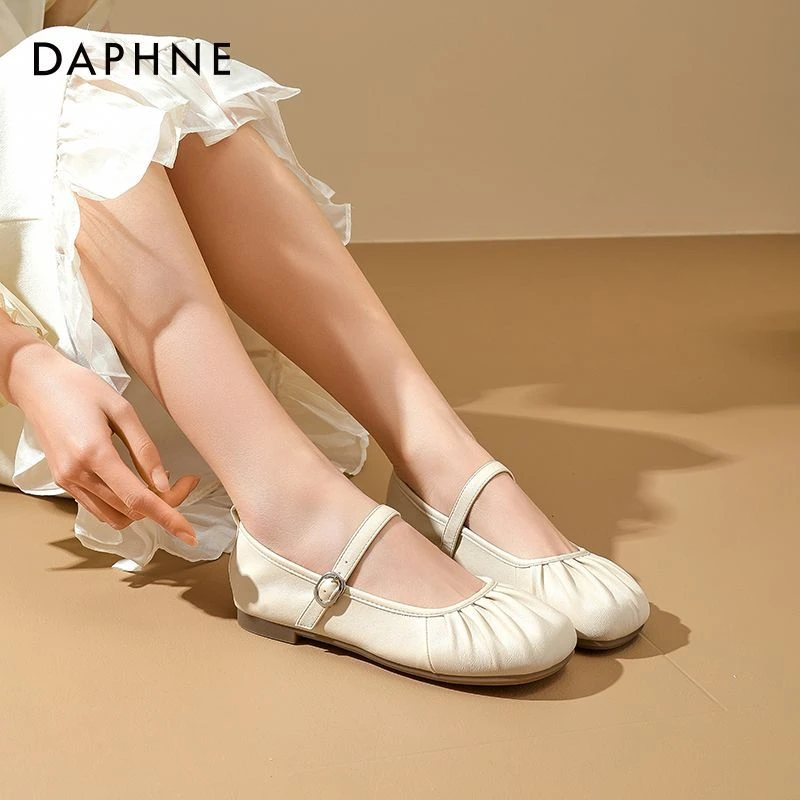 达芙妮玛丽珍鞋女2025新款春季法式晚晚鞋珍珠浅口褶皱单鞋TC