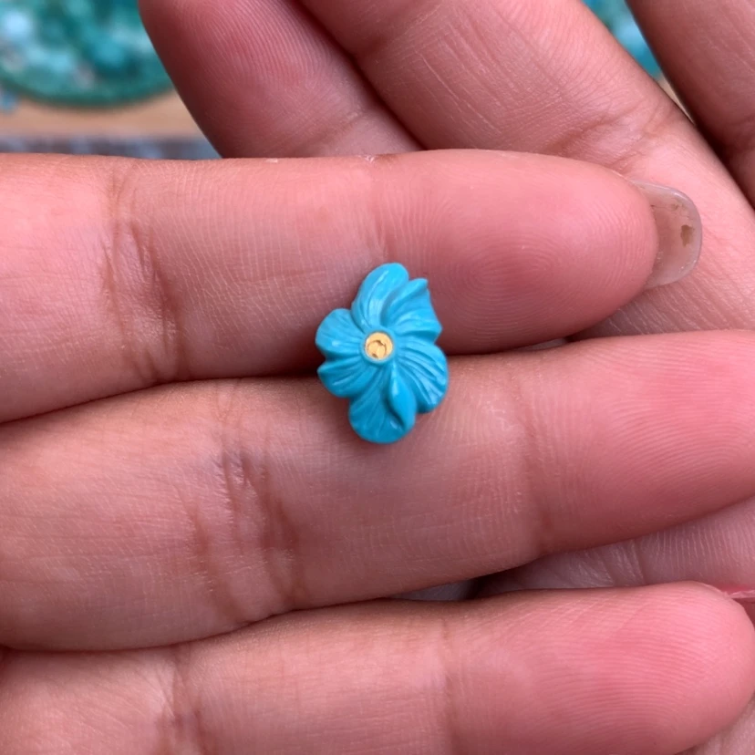 【闪购商品】绿松石未镶嵌雕刻