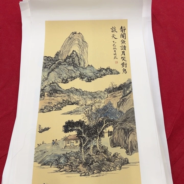 国画花鸟等图案为一体的