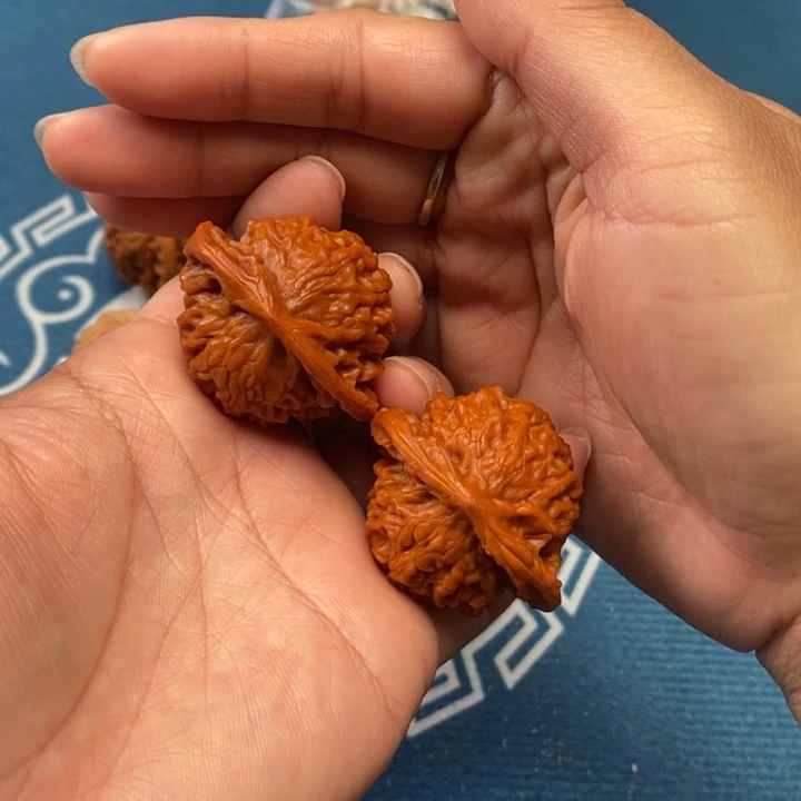 吊坠桃核盘山公子帽