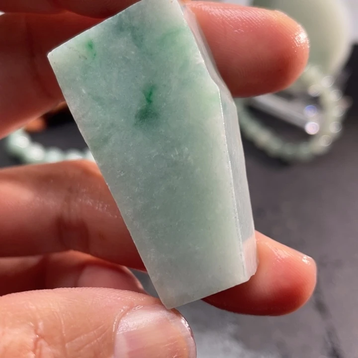 定制翡翠未镶嵌缅甸翡翠A货毛料