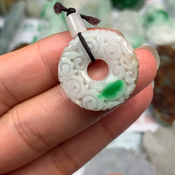 定制翡翠未镶嵌翡翠