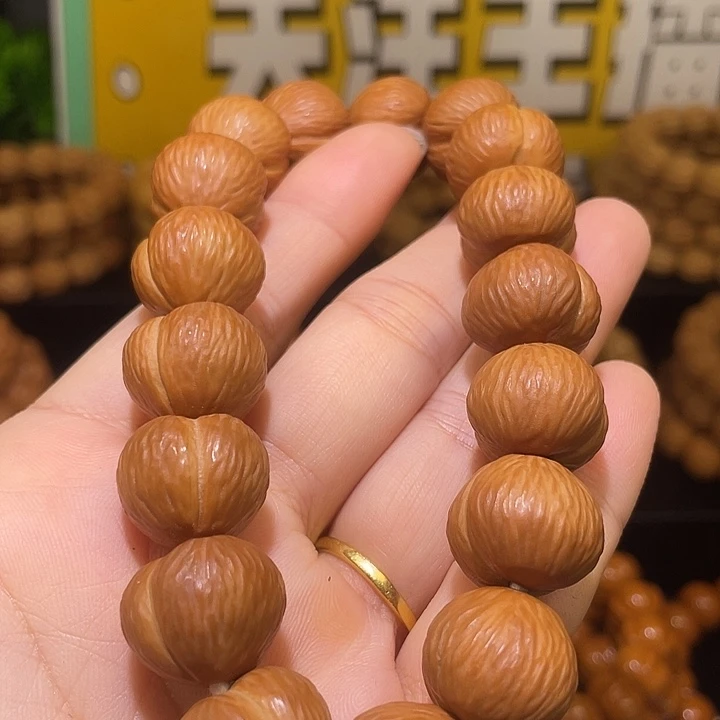 猴头核桃手串猴头核桃手串