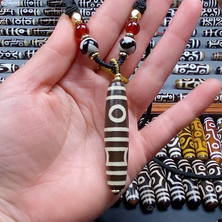 未镶嵌颈饰玛瑙/玉髓