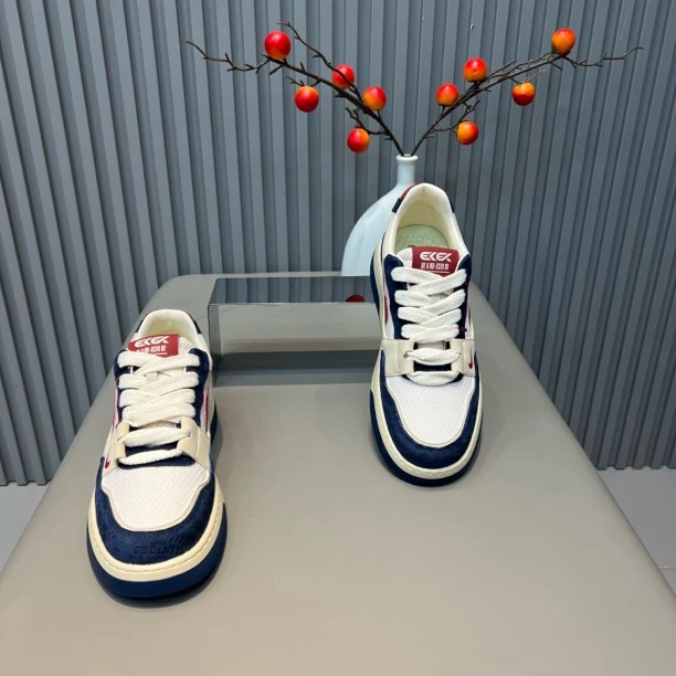 男鞋2025新款皮面系带阿甘鞋潮流厚底增高鞋百搭运动休闲男鞋板鞋