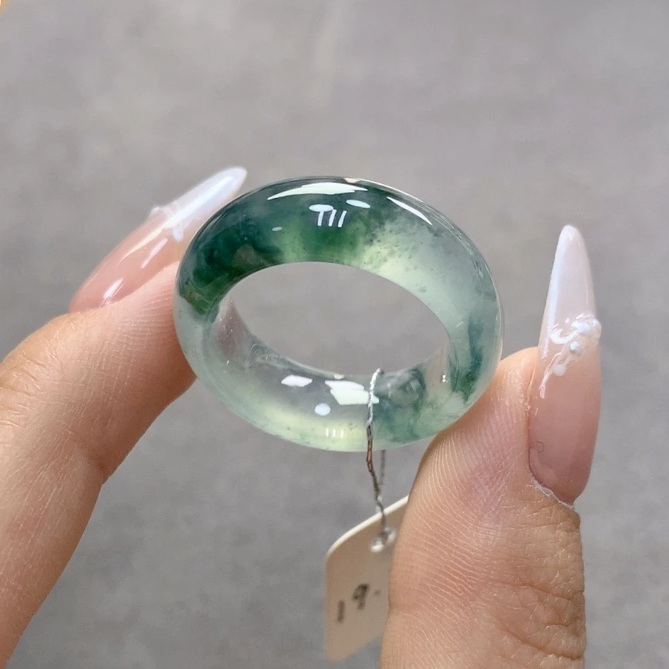 19-20圈 天然缅甸A货翡翠 高冰种水冰玻底飘蓝花宽版厚装轮胎戒圈