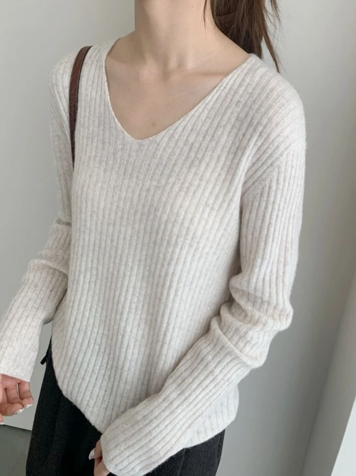 【潘潘.528811不可机洗】秋冬新山羊绒+羊驼毛钻石领款女装针织衫