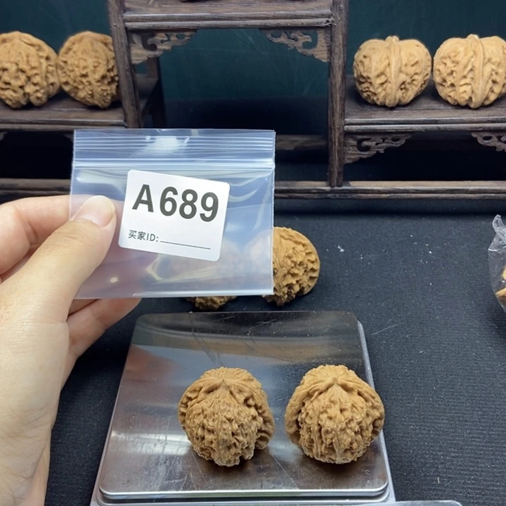 雾***落手串/手链核桃小狮子送帝王有瑕