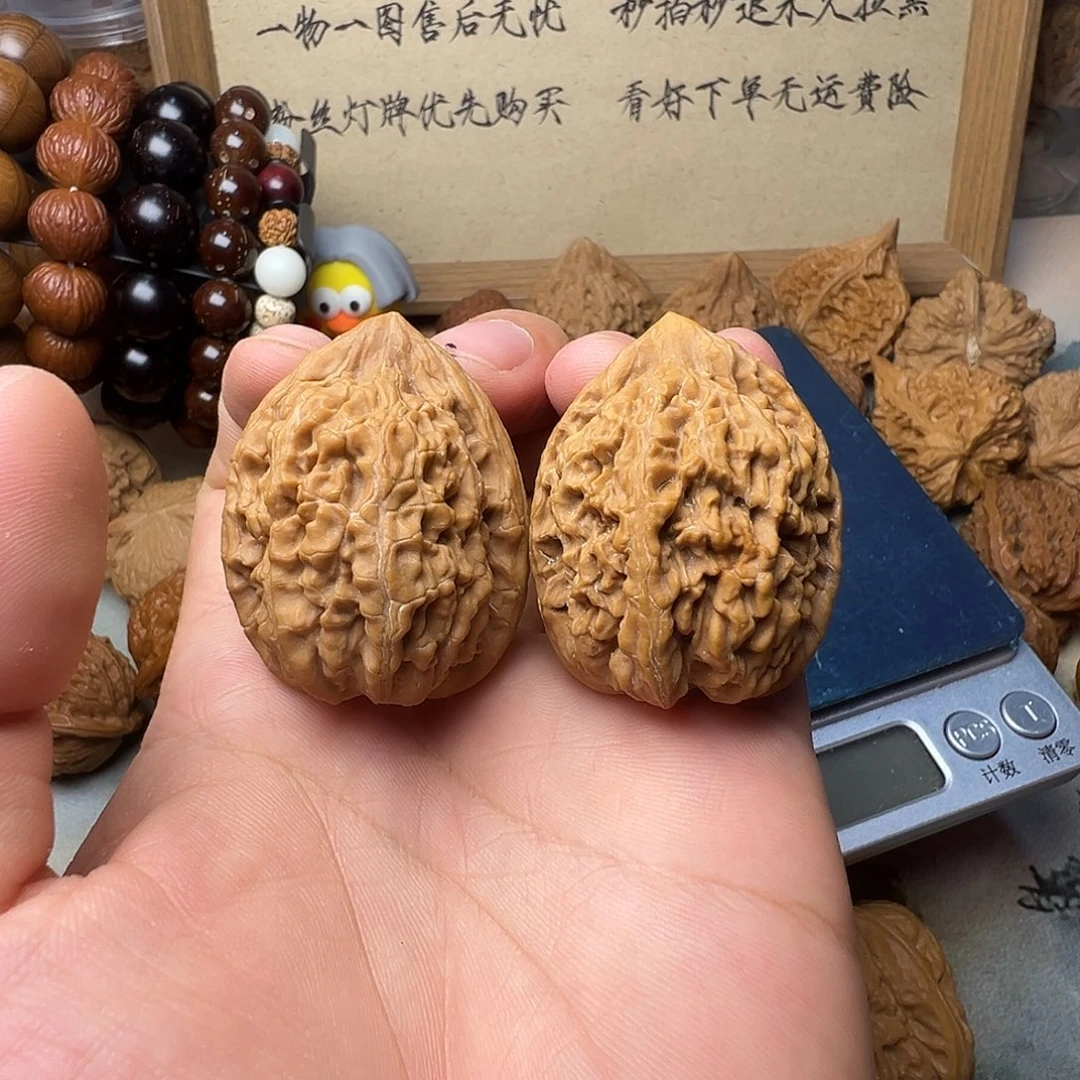 28号文玩核桃35尺蚂蚁王
