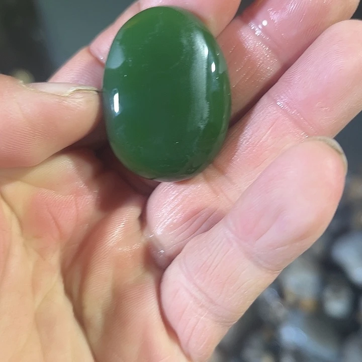 和田玉（糖玉）未镶嵌珠宝奇石