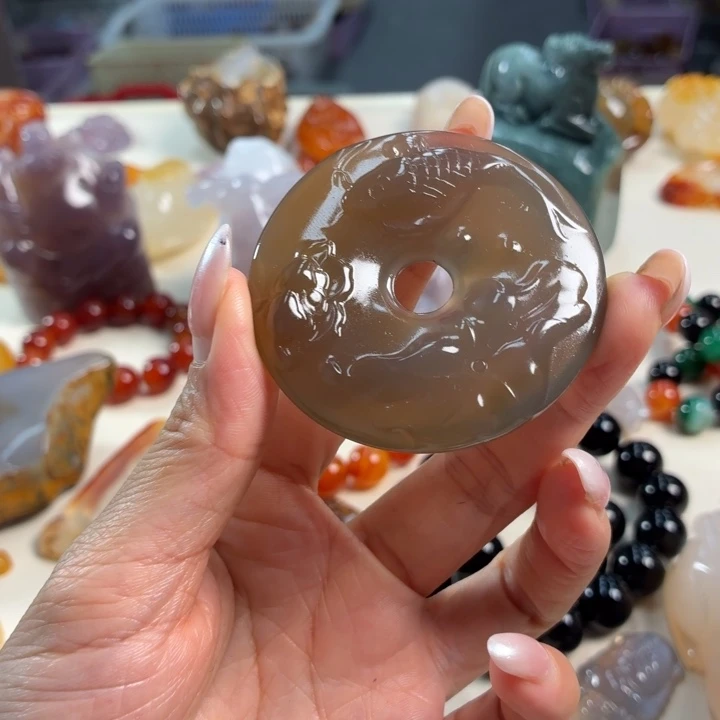 玛瑙/玉髓未镶嵌吊坠(不含链)