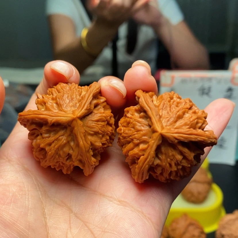 【闪购商品】把件桃核陆*远2号三棱，