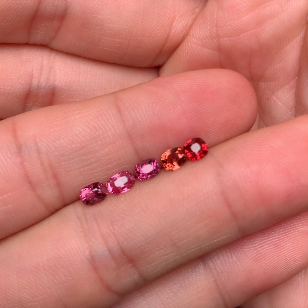 裸石尖晶石无**心