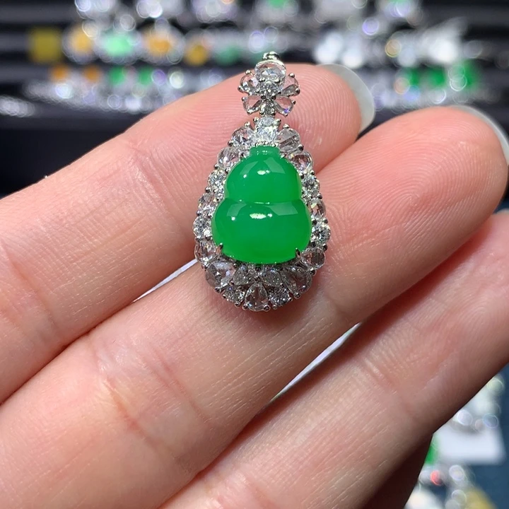 翡翠颈饰18K金镶嵌葫芦双用款