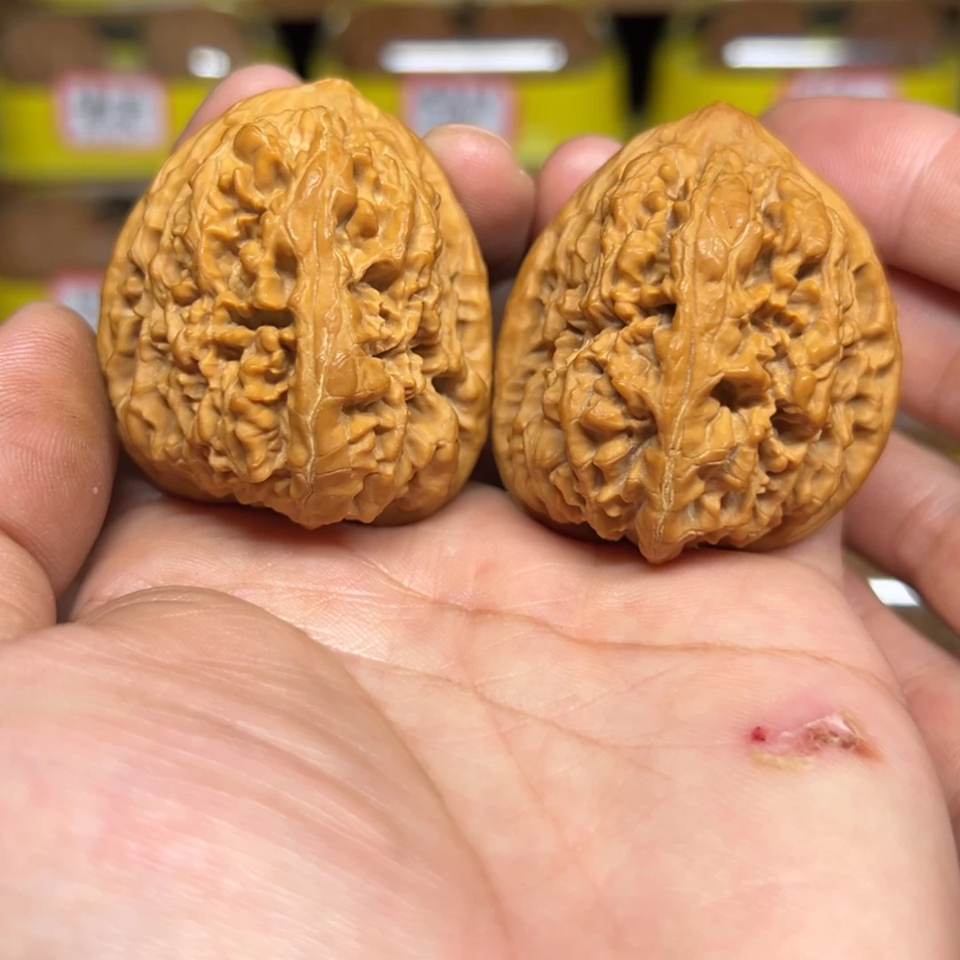 把件文玩核桃核尊尺寸