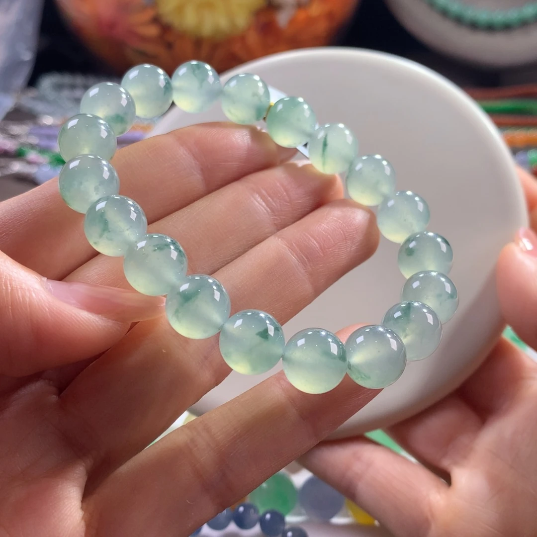 翡翠未镶嵌手链！高货低漏！纯净冰飘花卡10