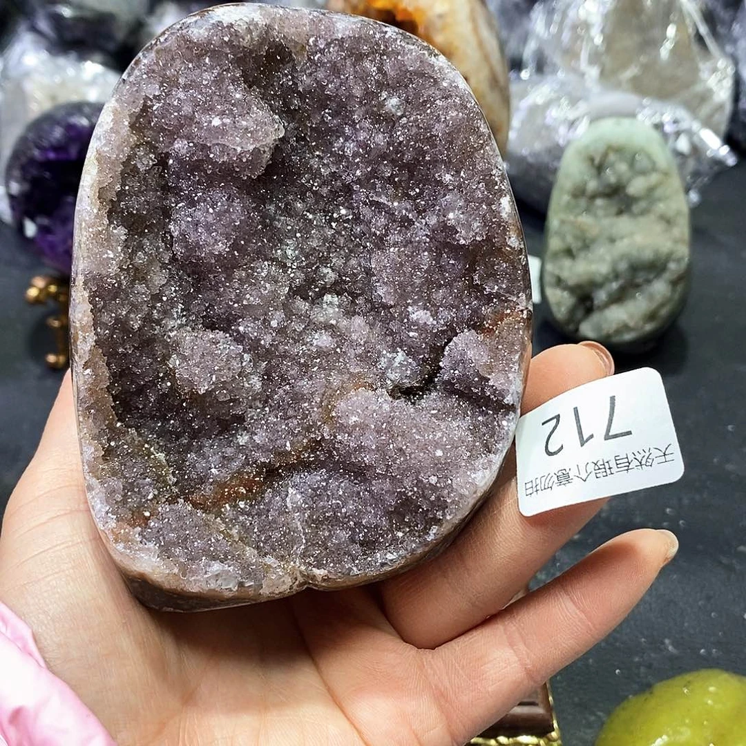 水晶大型摆件（非配饰）未镶嵌