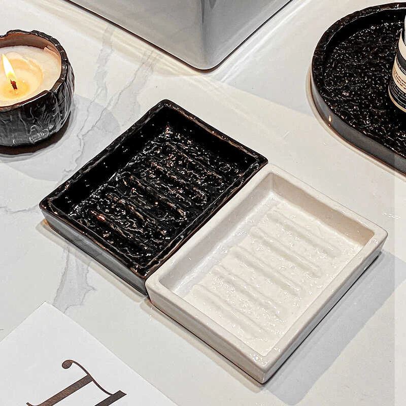 卫生间陶瓷香皂盒子肥皂盒放厕所家用置物架洗衣皂欧式沥水肥皂盒