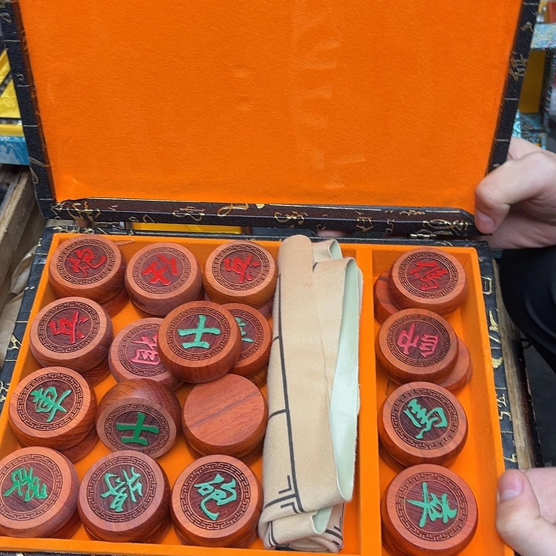 大叶紫檀（黑酸枝木类）