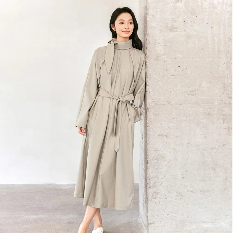 IC立裁雕塑感气质收腰连衣裙女2025新款春秋设计通勤高级裙子