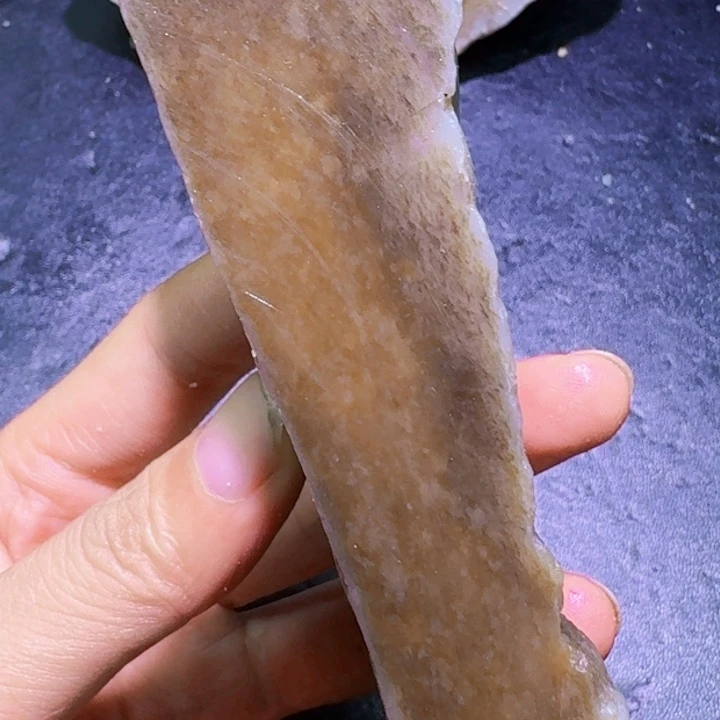 未镶嵌和田玉（糖玉）珠宝半成品