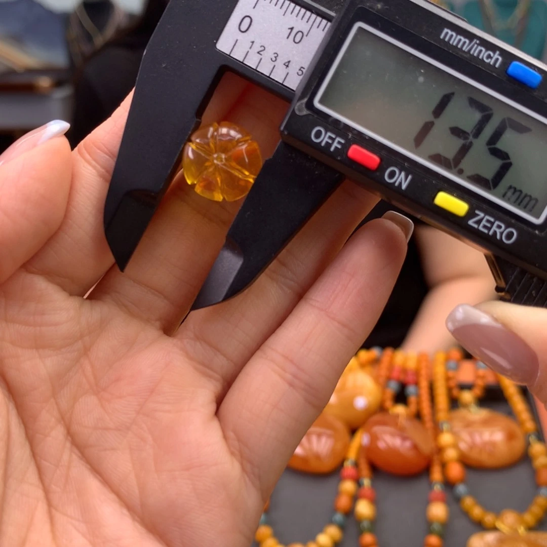 未镶嵌吊坠(不含链)琥珀天然