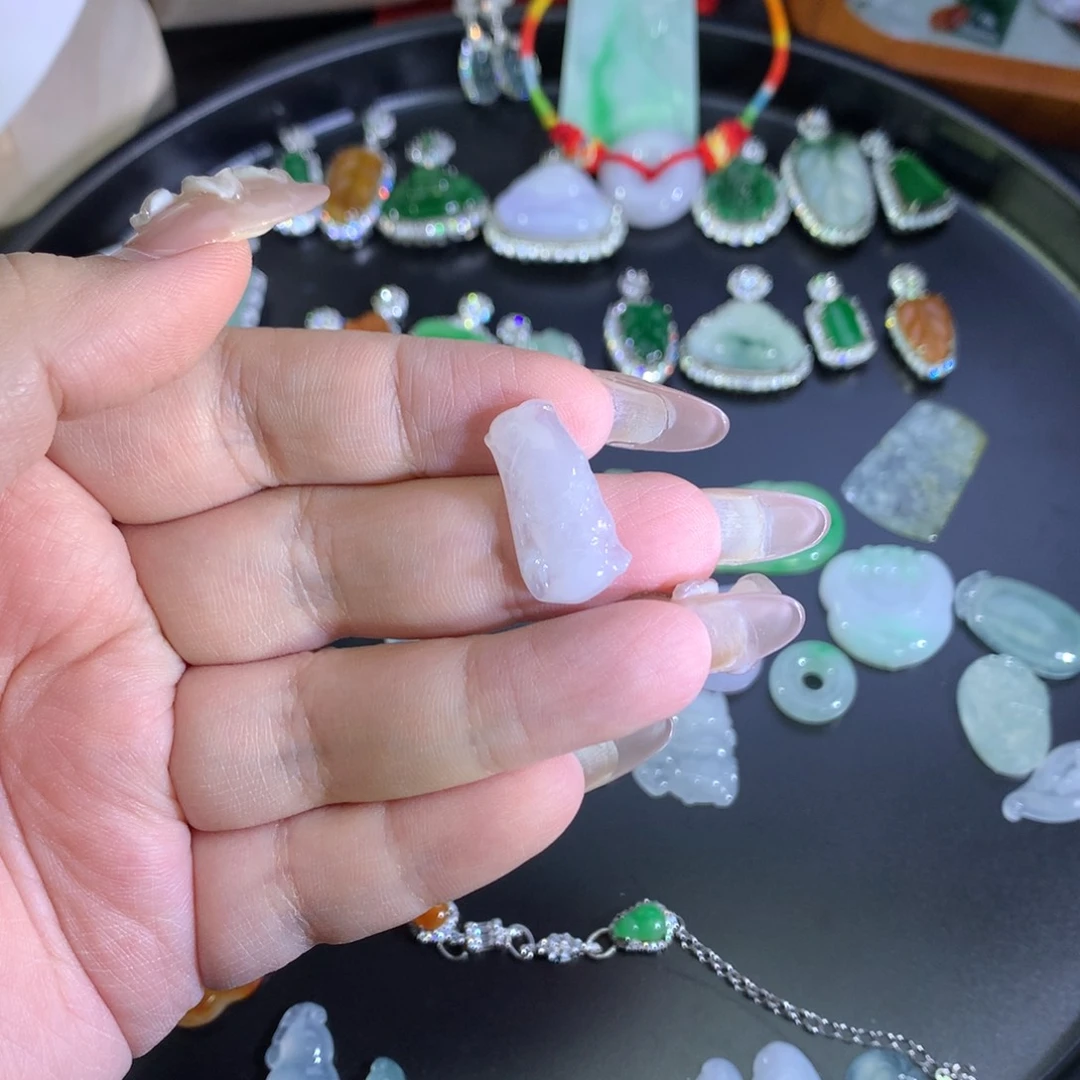 翡翠未镶嵌吊坠(不含链)冰竹节