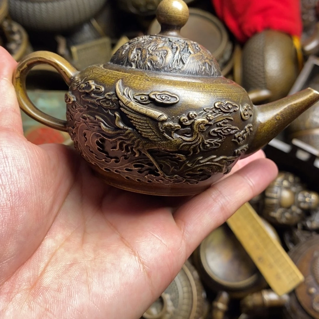 精美铜器做工精良
