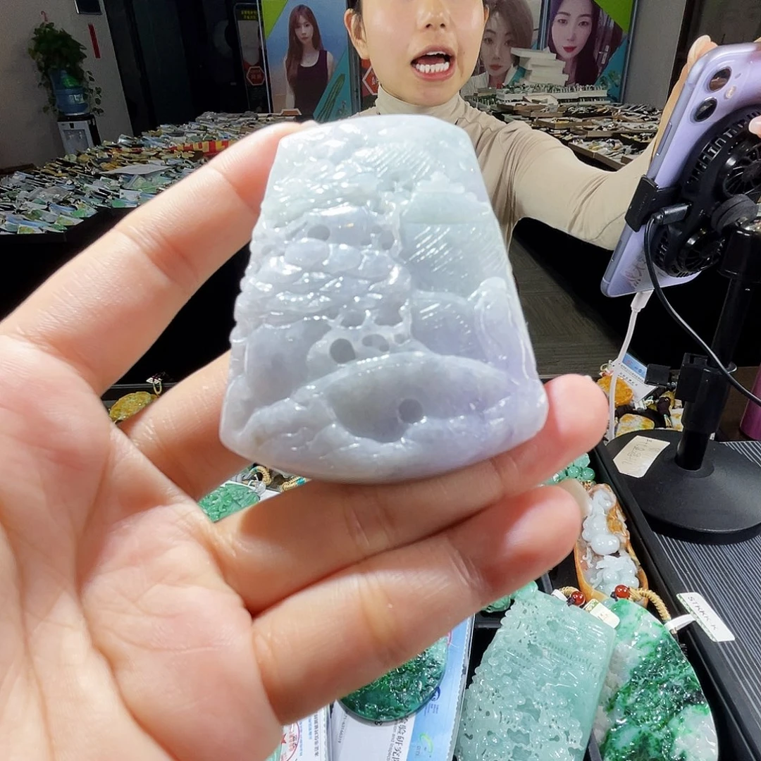 颈饰未镶嵌翡翠一