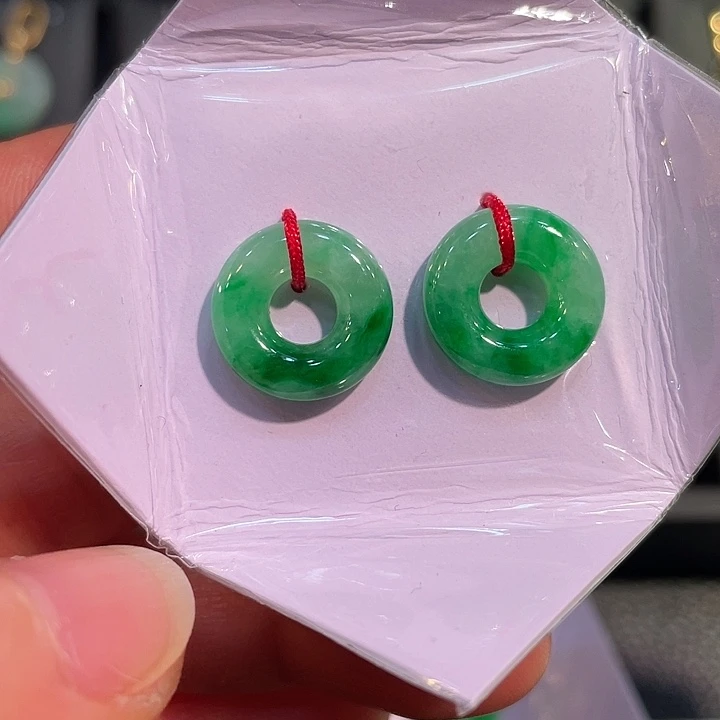 翡翠未镶嵌耳饰甜甜圈