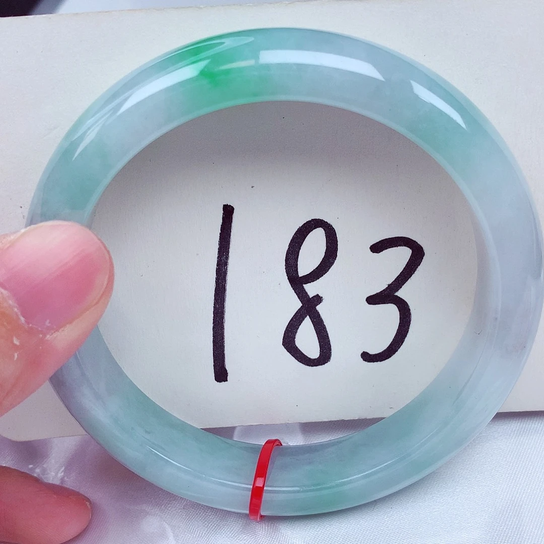 翡翠未镶嵌手镯翡翠