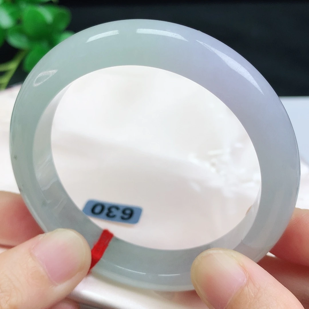 未镶嵌手镯翡翠55.5圈口冰春彩630