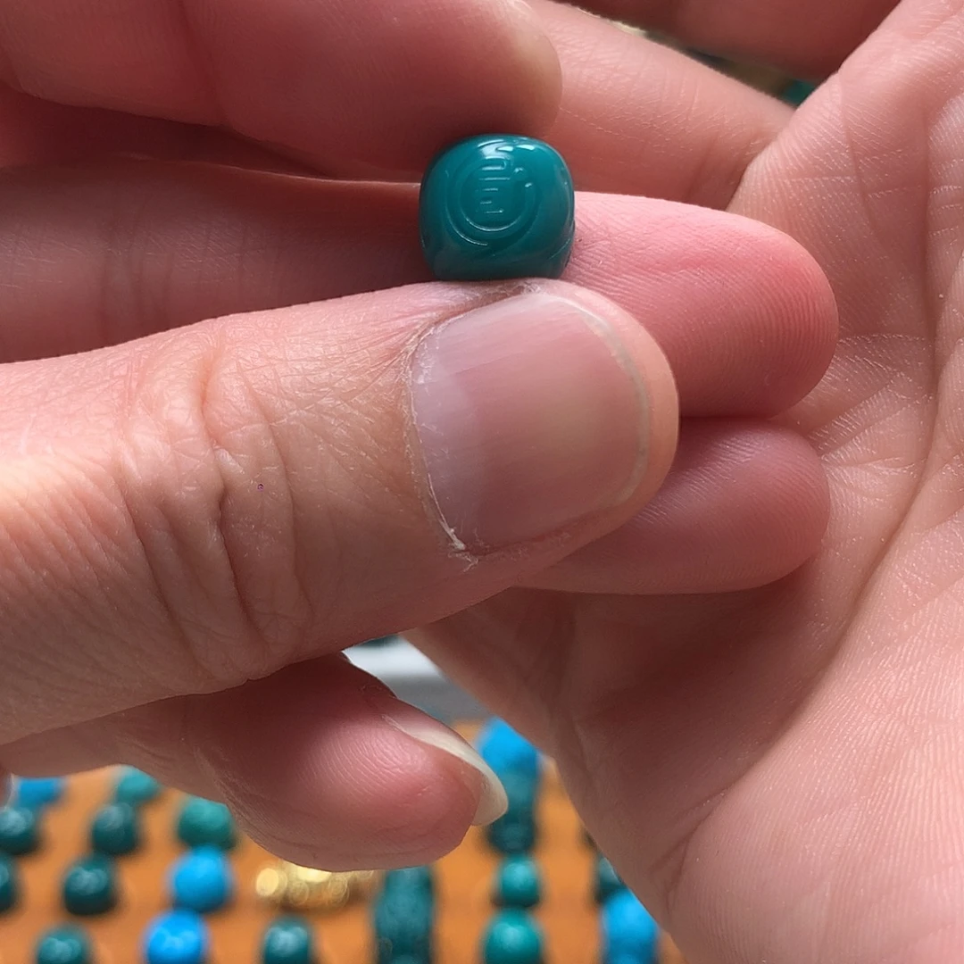 颈饰琉璃果冻色10mm博古