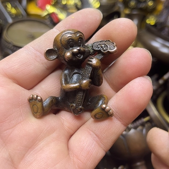 诚信经营精美铜器