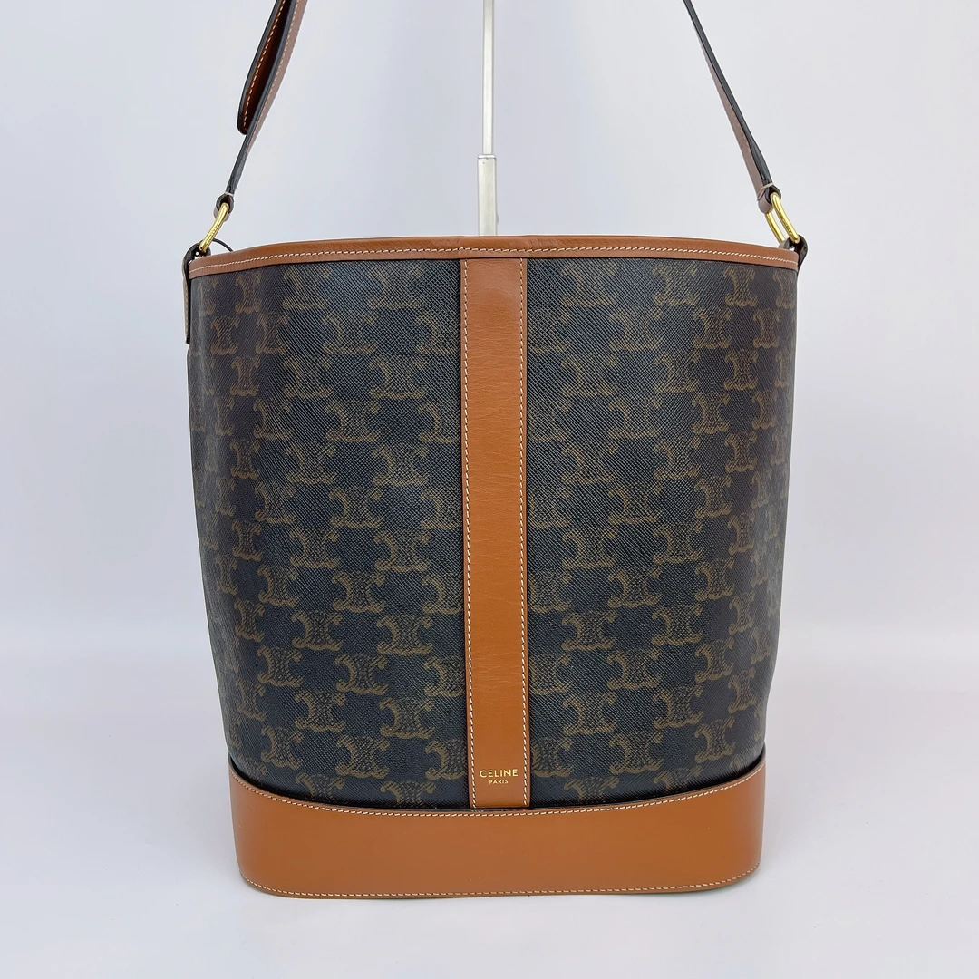 95新 Celine/思琳 赛琳 棕色老花桶包底22 M006