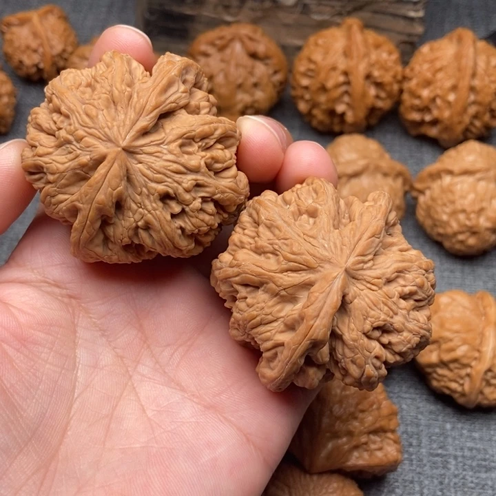 把件文玩核桃欧***曼粗筋50