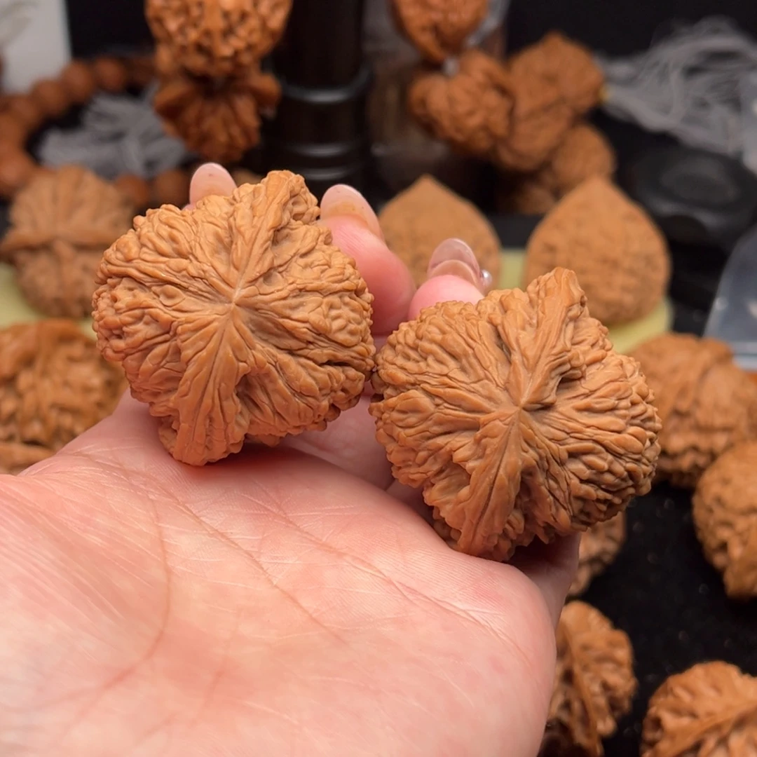 把件核桃南疆石46