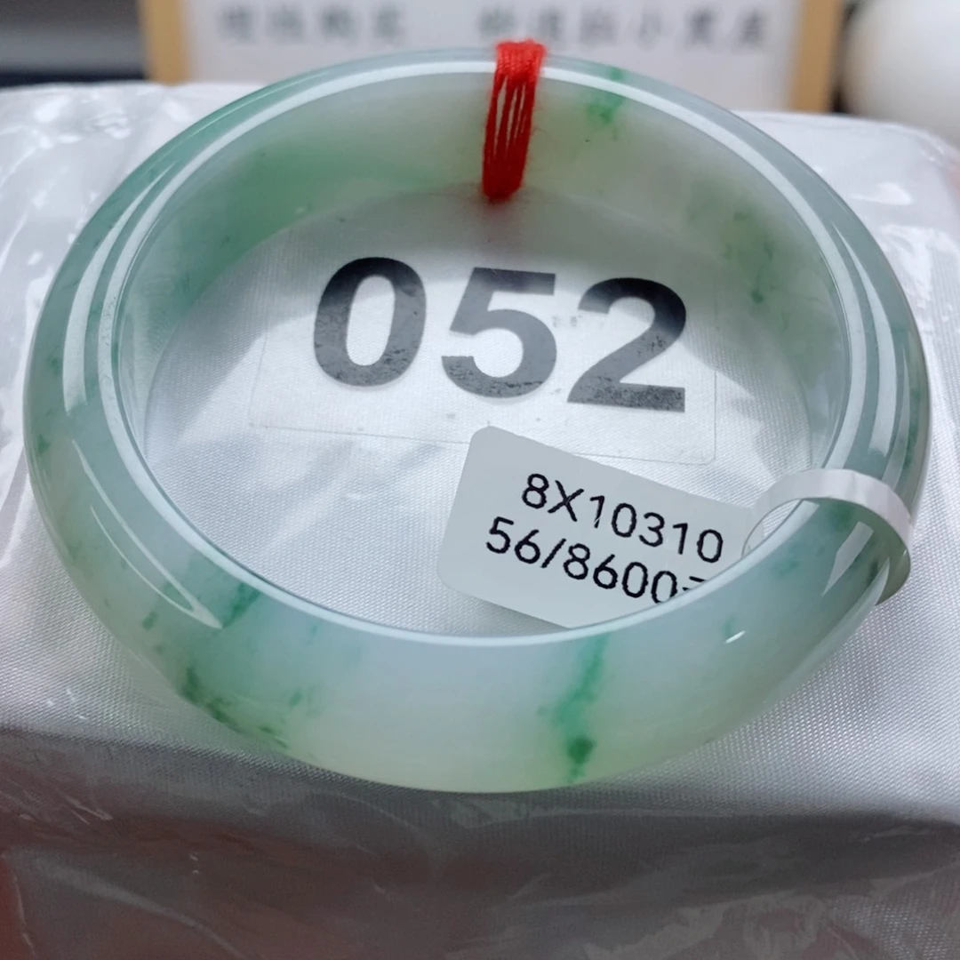 未镶嵌手镯翡翠天然A货翡翠手镯