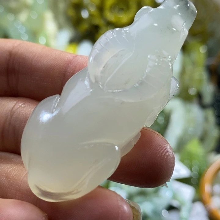 岫玉未镶嵌岫玉吊坠